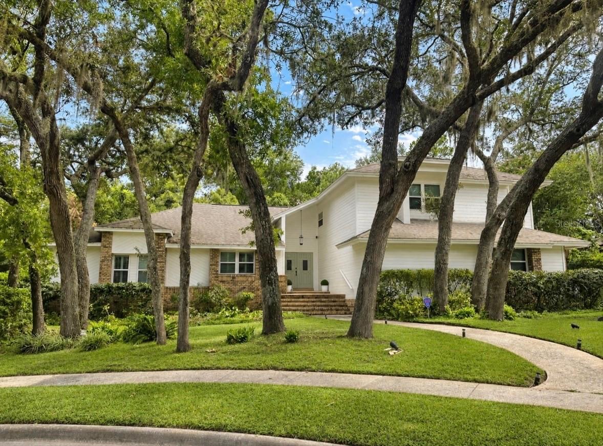 104 STONEBROOK COURT
