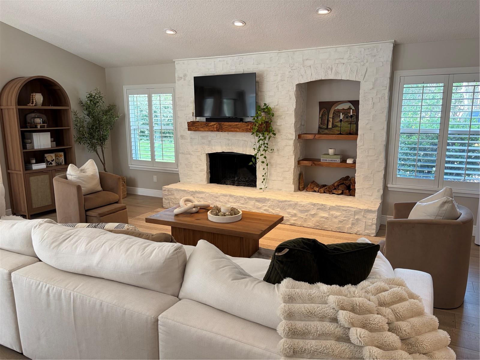 SWEETWATER OAKS SEC 13 - Residential