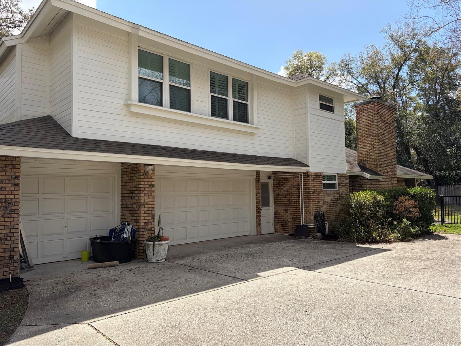 104 STONEBROOK COURT