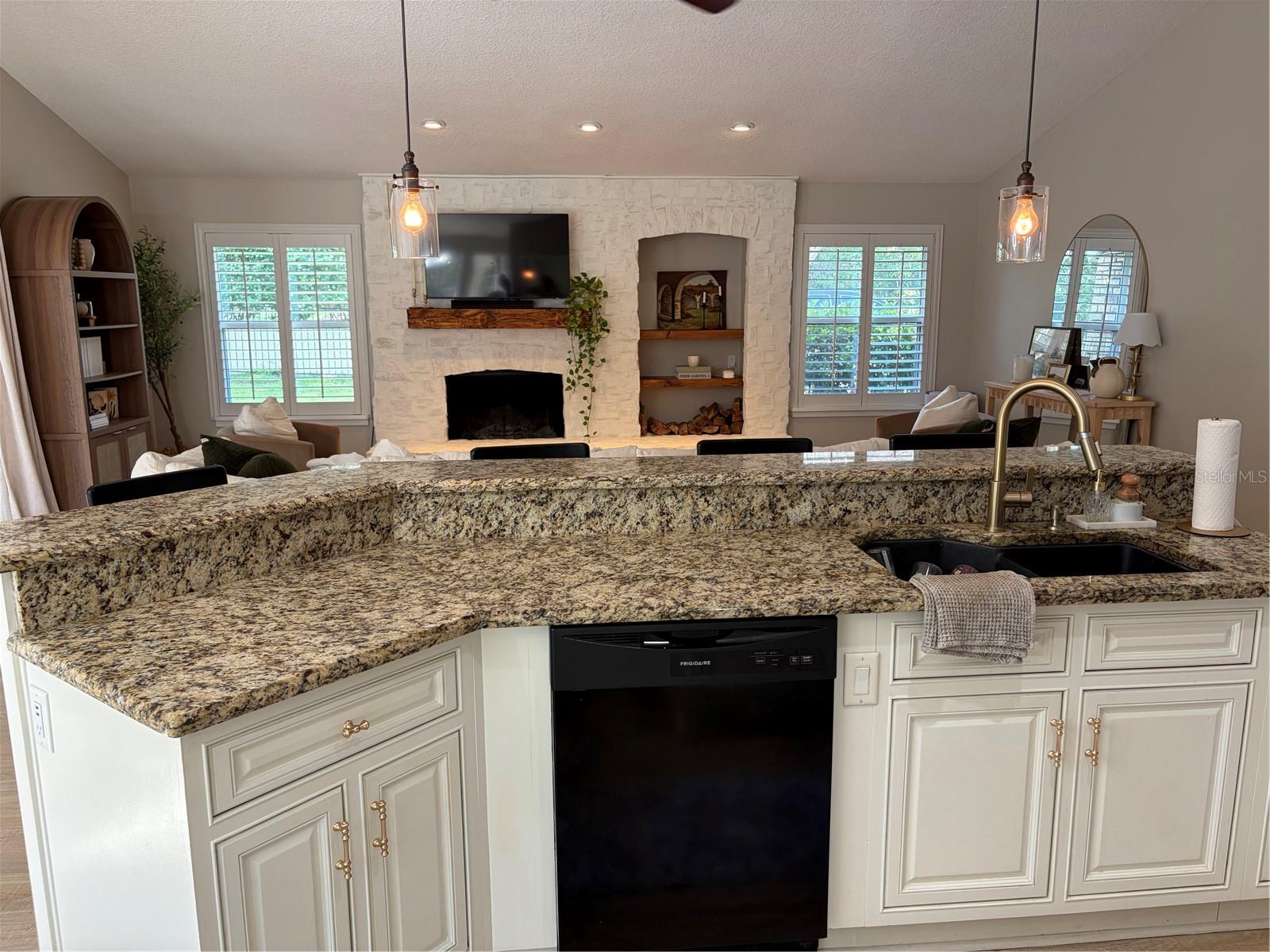 SWEETWATER OAKS SEC 13 - Residential