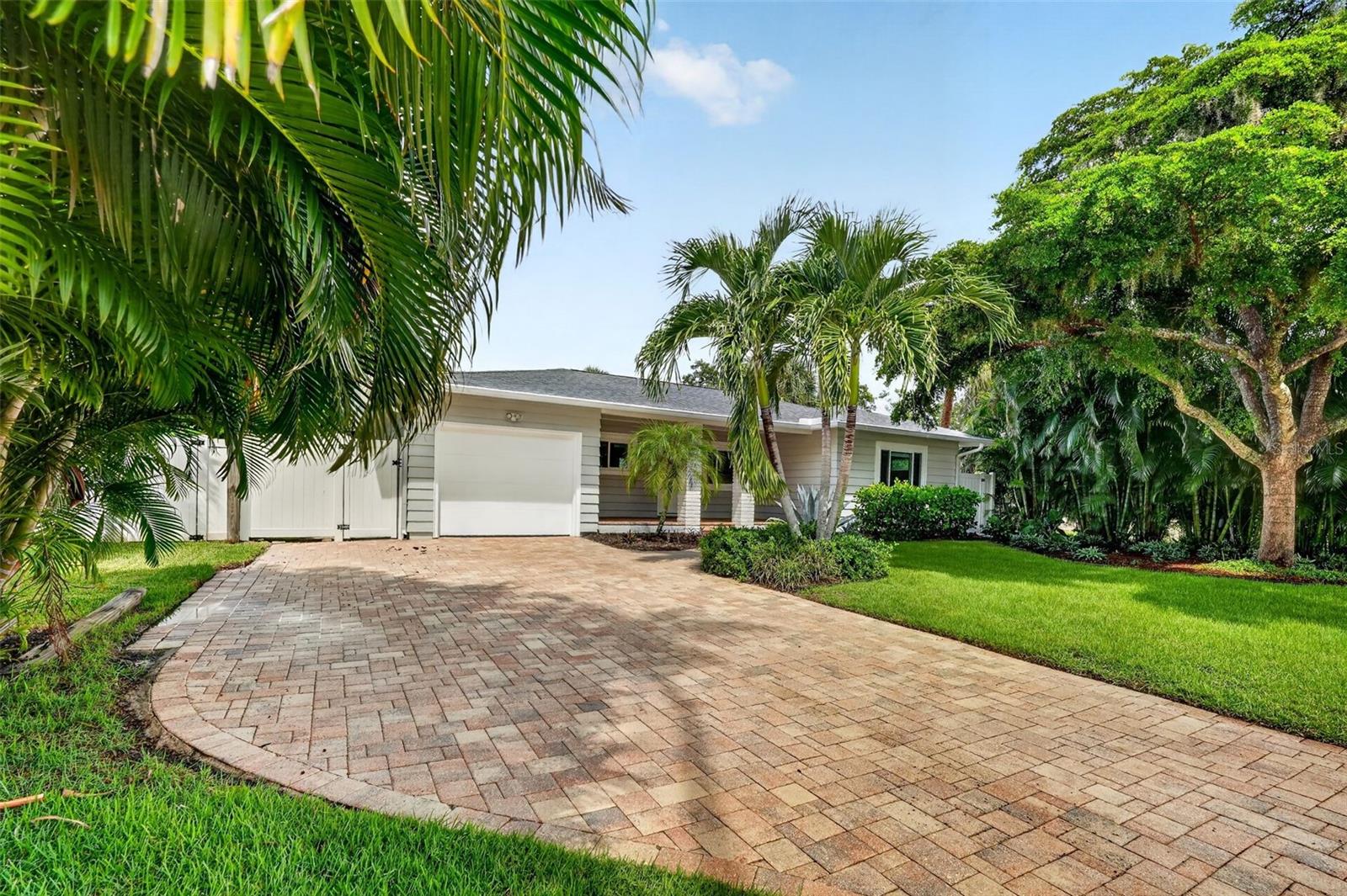 1965 HIBISCUS STREET