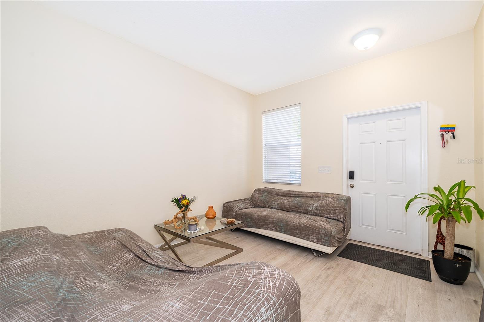 10733 SAVANNAH LANDING CIRCLE