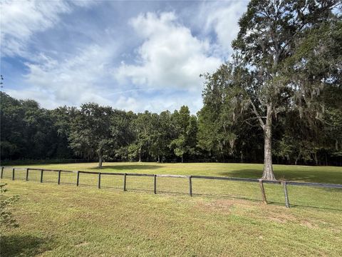 Tiny photo for 19260 NW 88th Avenue Road, Reddick, FL 32686 (MLS # OM708213)