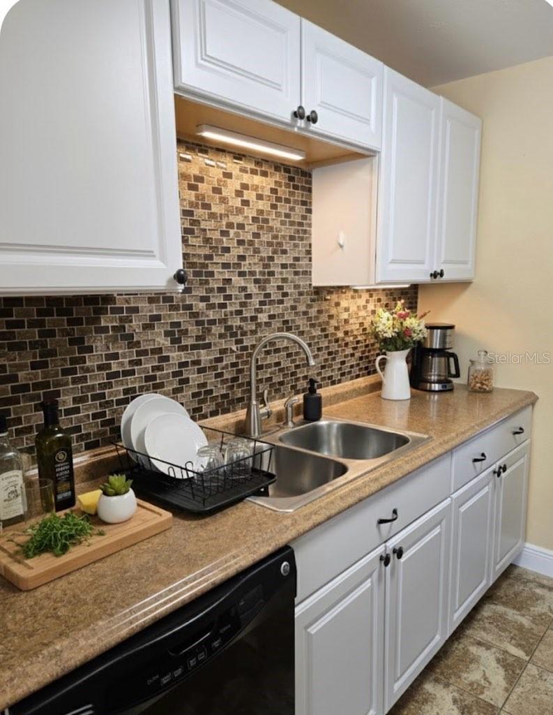 10032 65TH AVENUE N 19