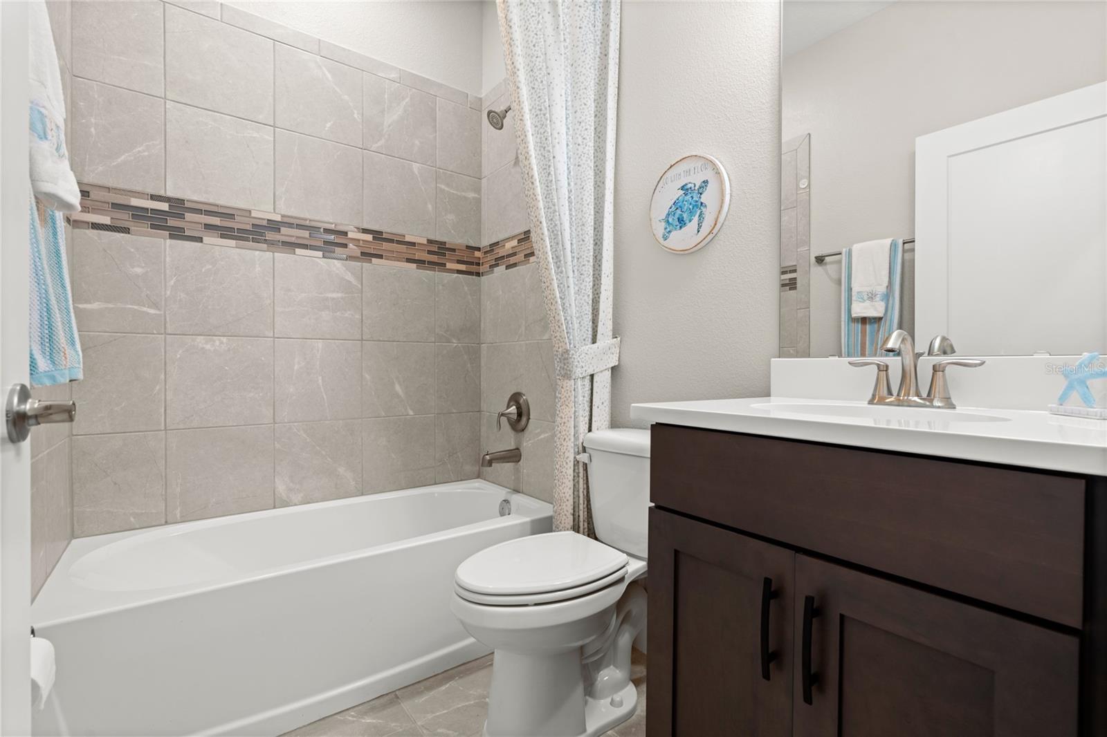 HALIFAX PLANTATION UN II - Residential