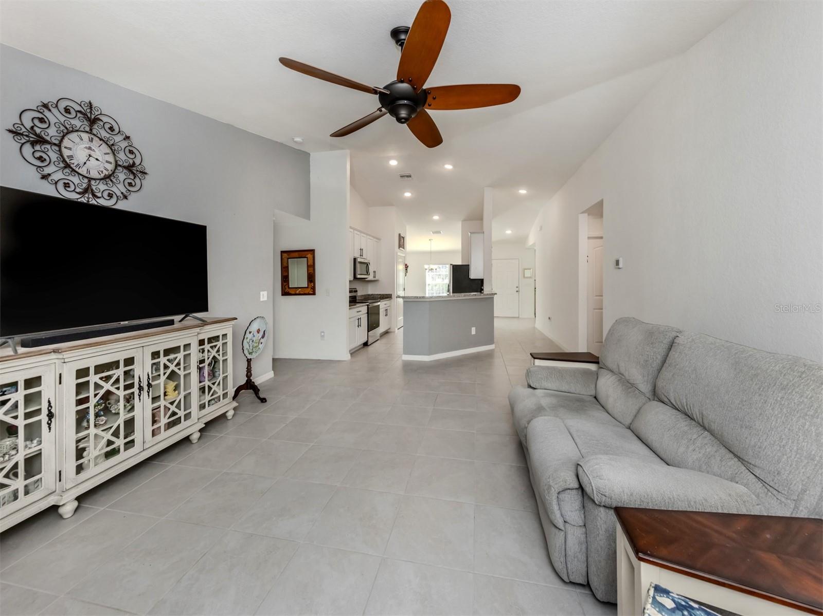 2450 SAHARA LANE