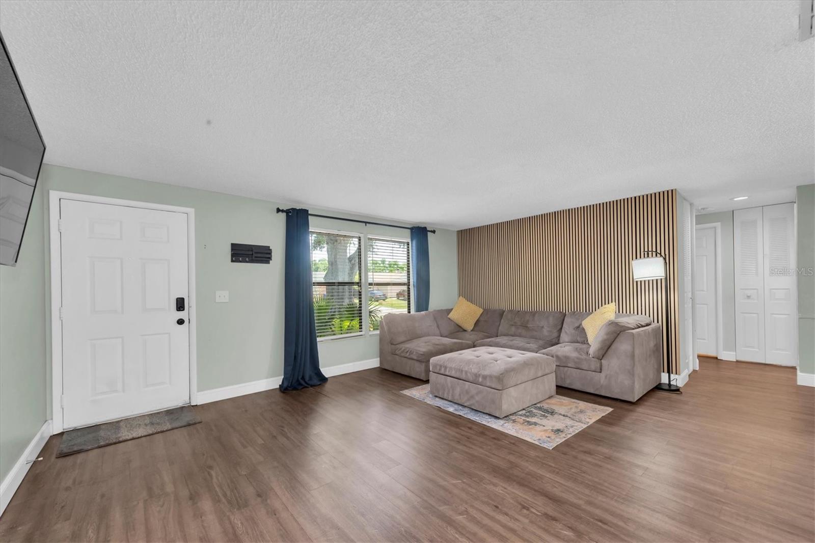 SHOREVIEW PH I - Residential