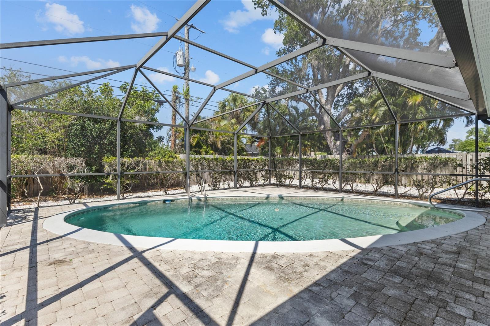 GULF GATE - Residential