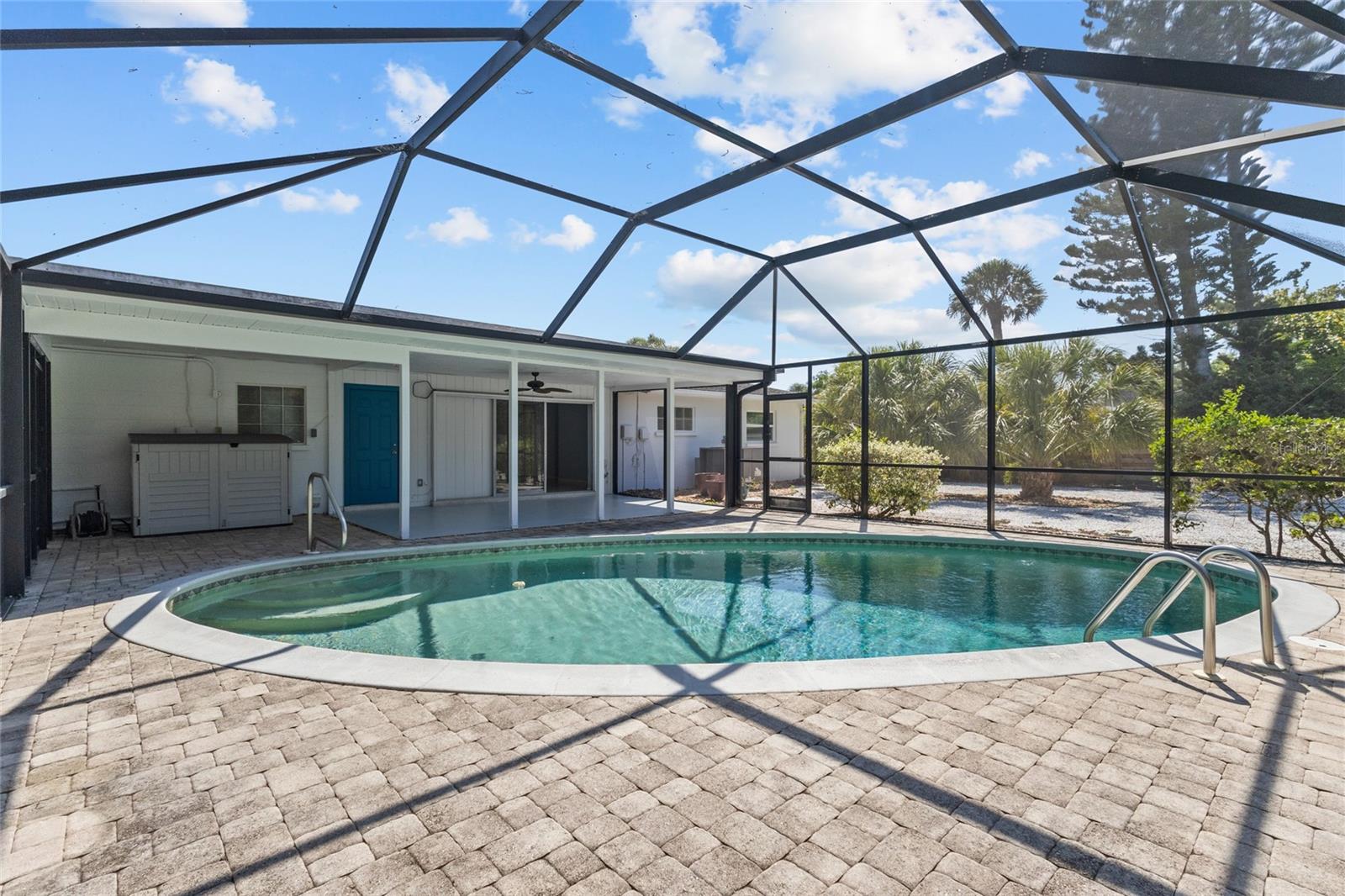 GULF GATE - Residential