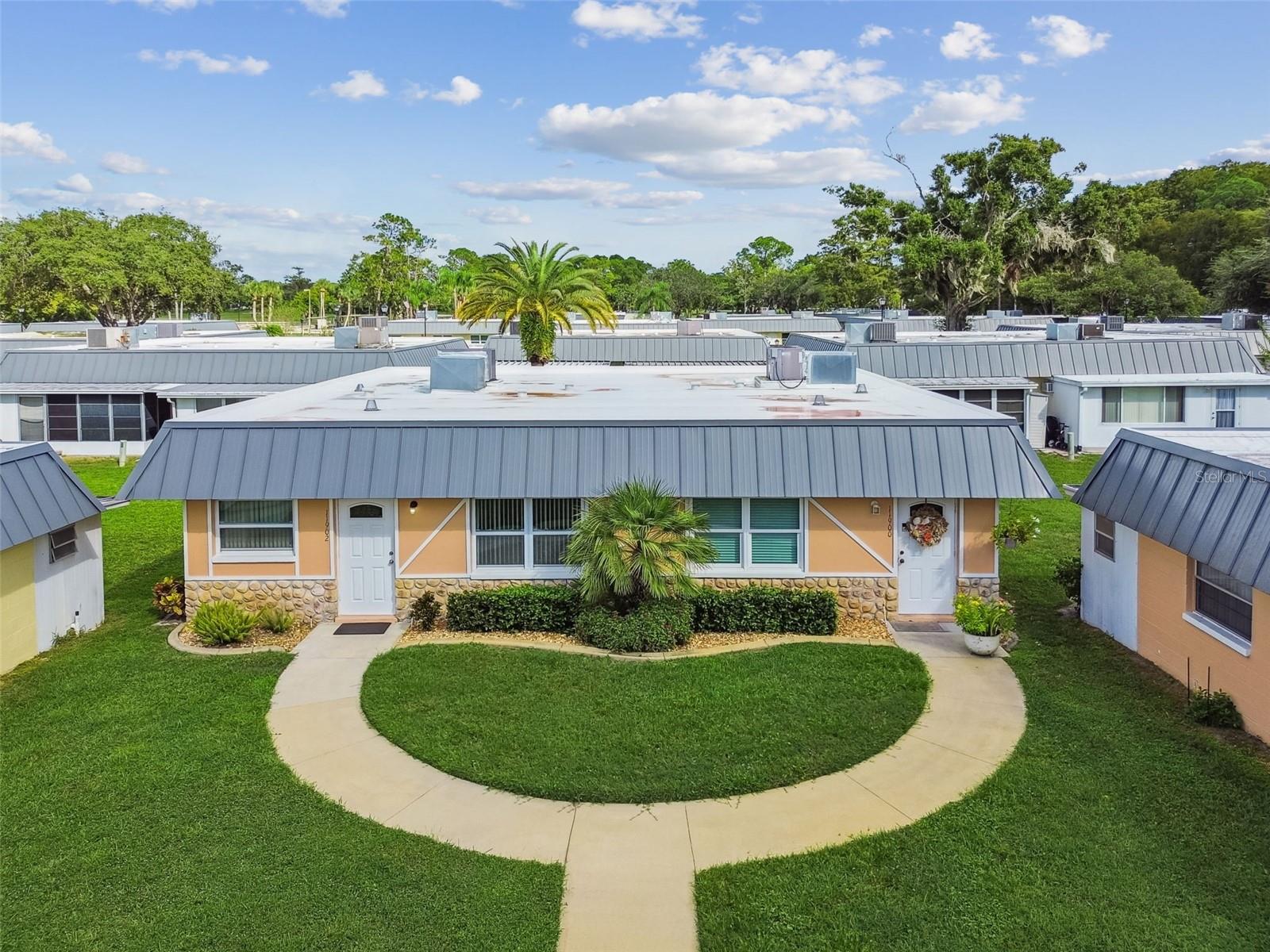 PARADISE POINTE WEST - Residential