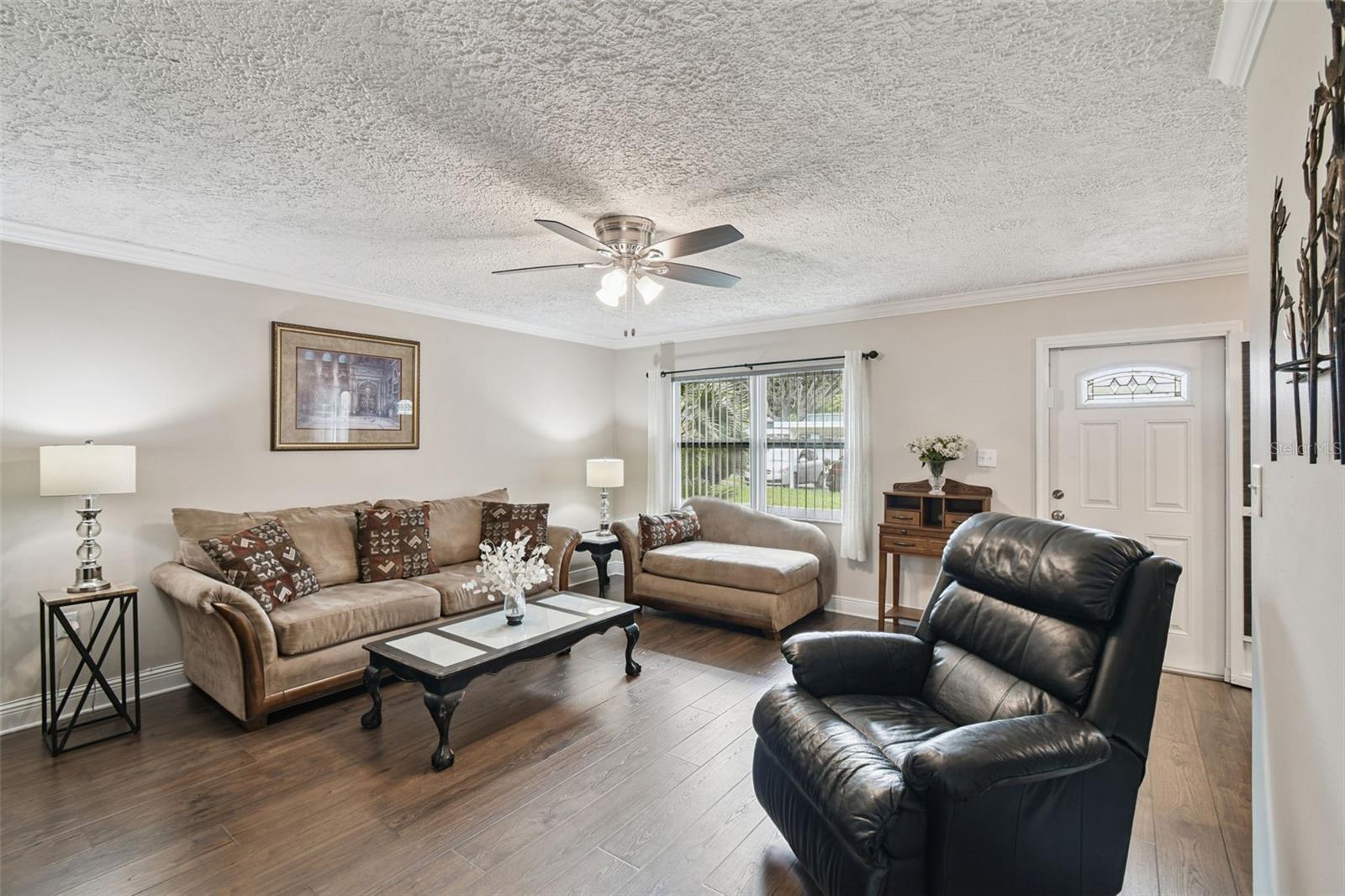 PARADISE POINTE WEST - Residential
