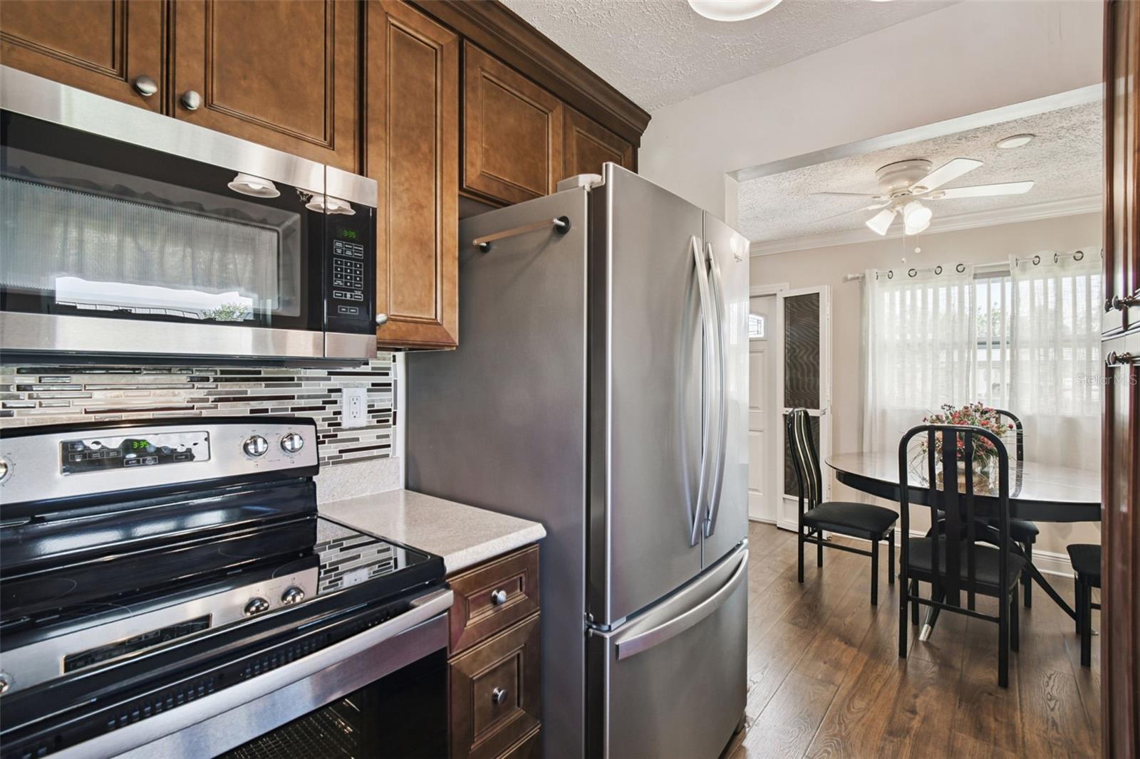 PARADISE POINTE WEST - Residential