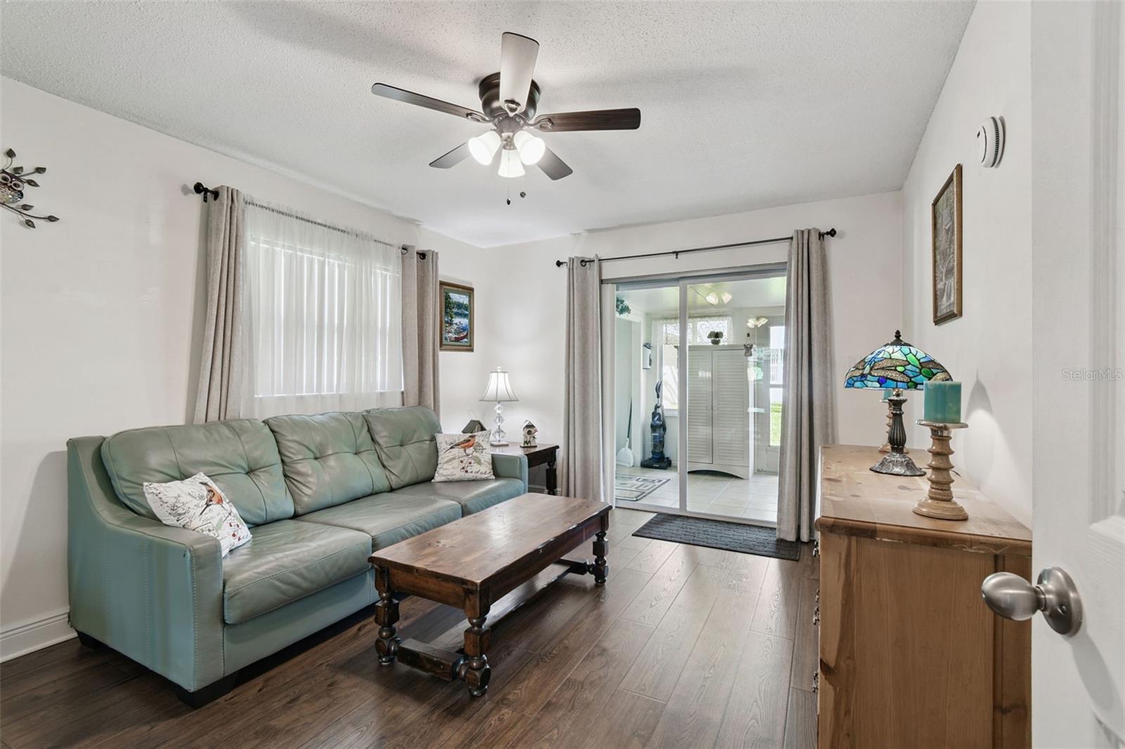 PARADISE POINTE WEST - Residential
