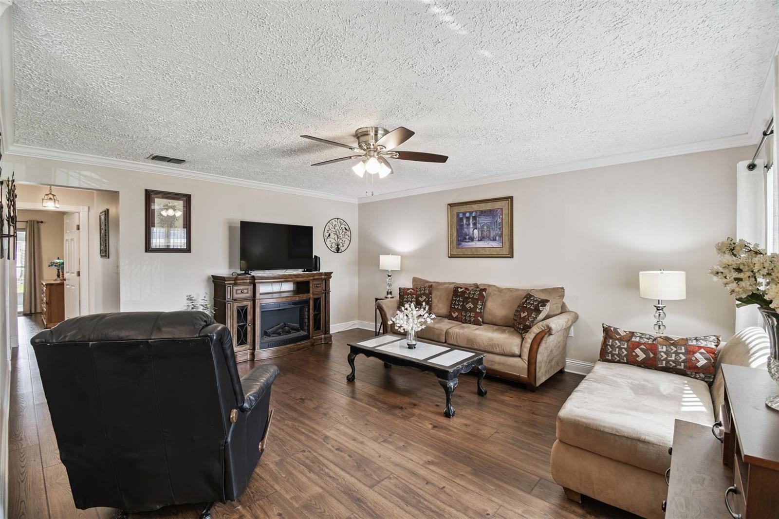 PARADISE POINTE WEST - Residential