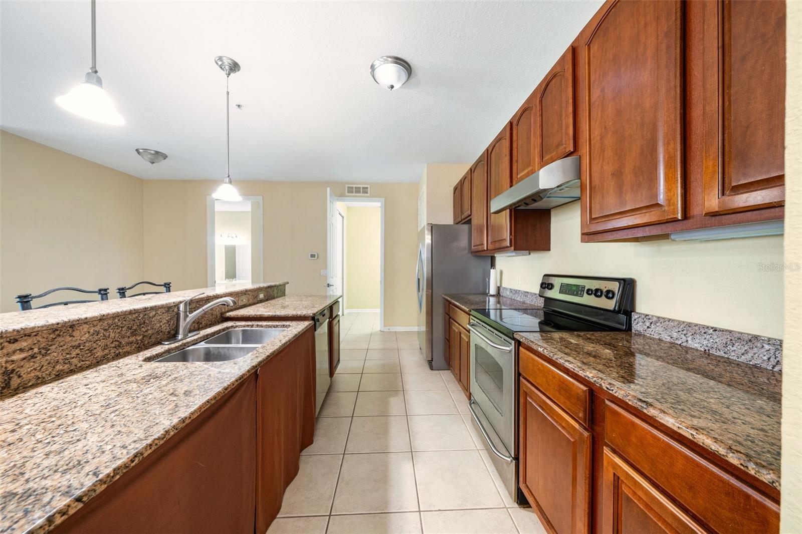 5036 SHOREWAY LOOP 10205