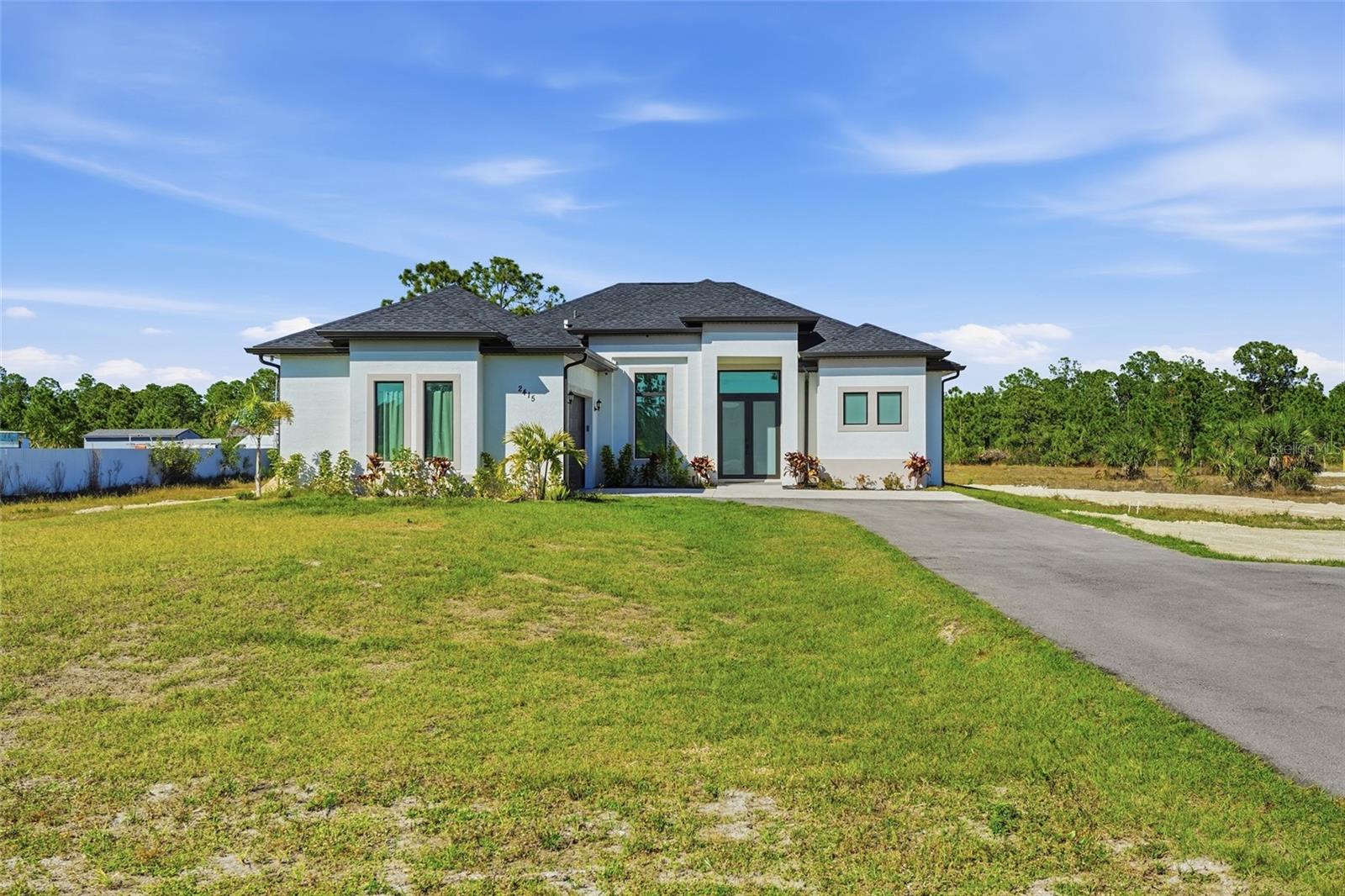 GOLDEN GATE ESTATE UNIT 44 - Residential