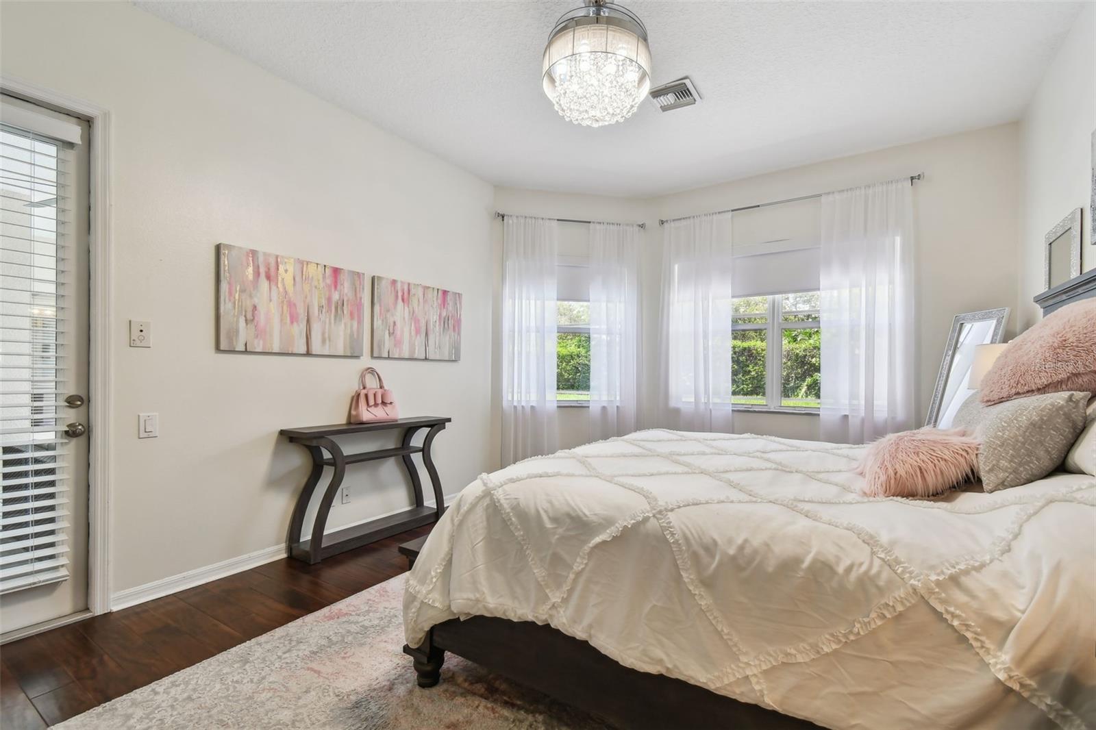 NORTHFIELD - Residential