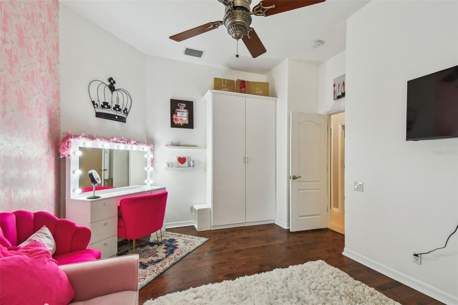 NORTHFIELD - Residential