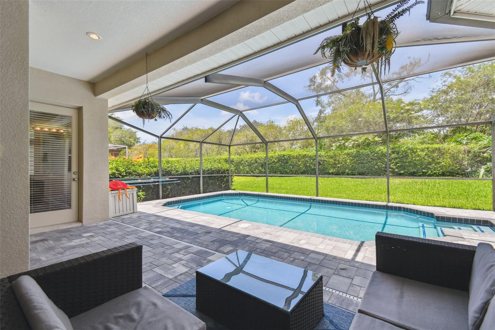 NORTHFIELD - Residential