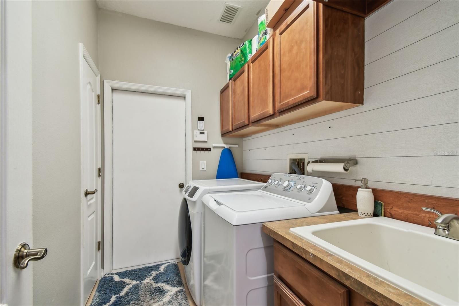 NORTHFIELD - Residential