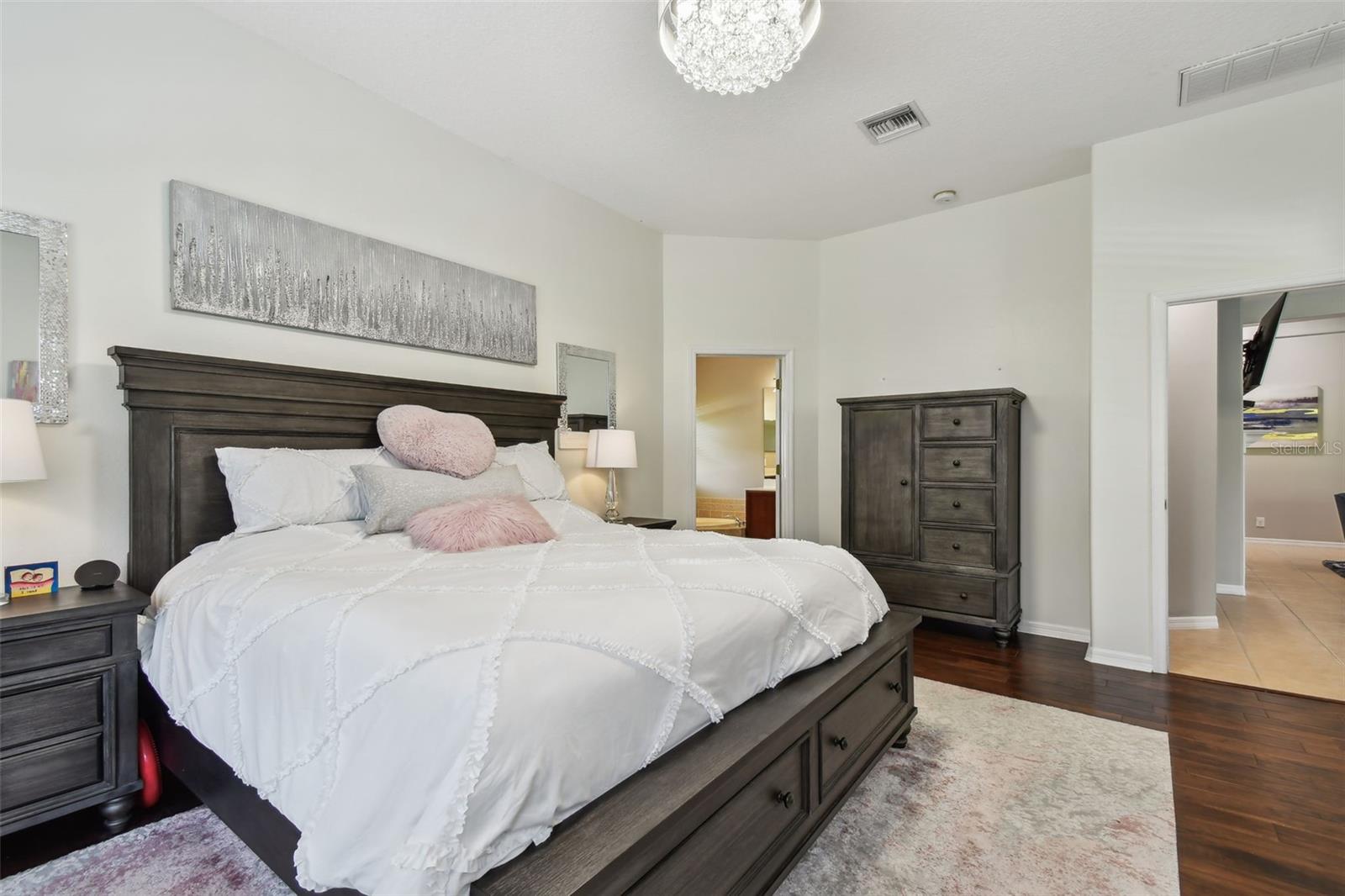 NORTHFIELD - Residential