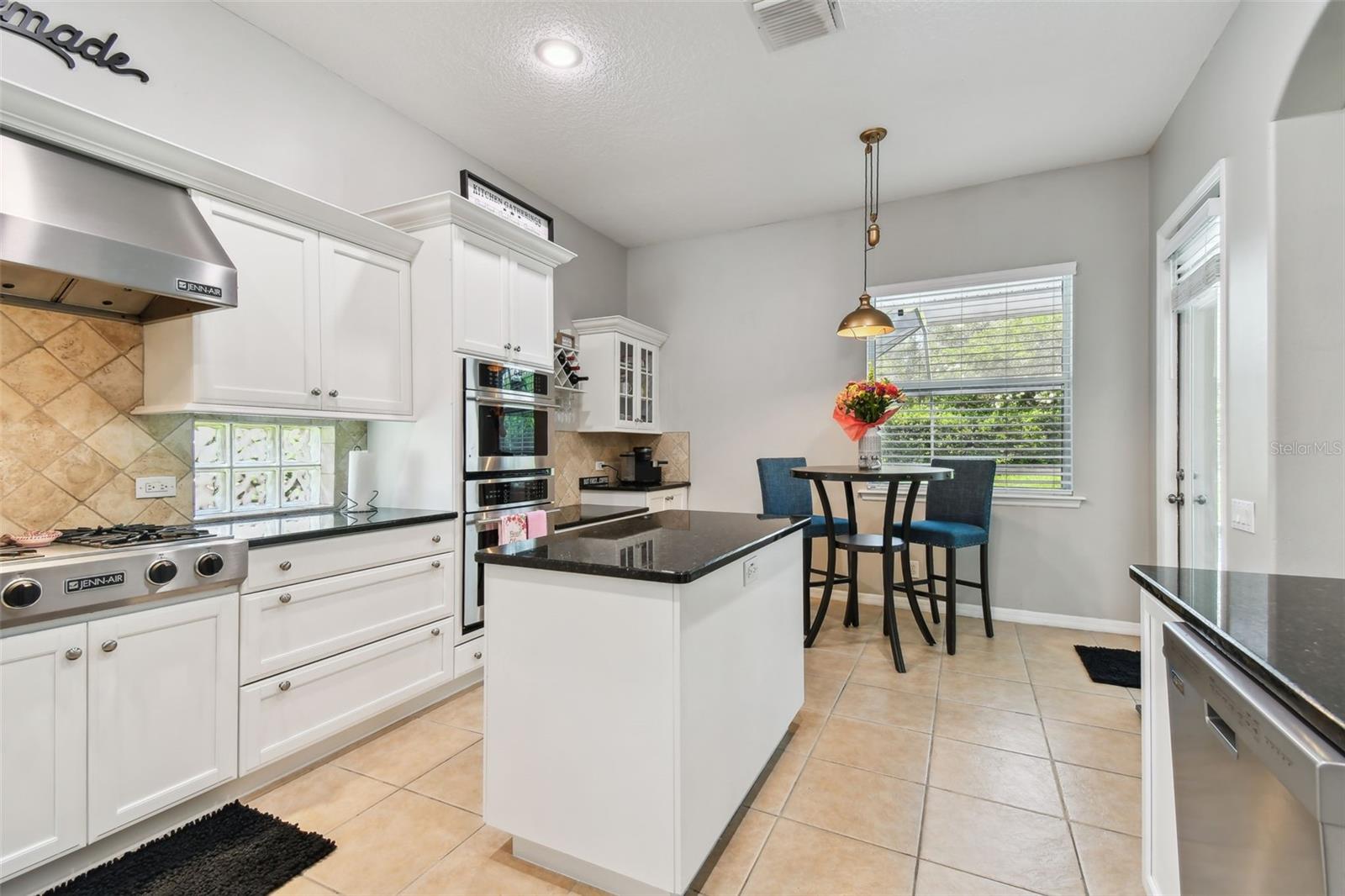 NORTHFIELD - Residential