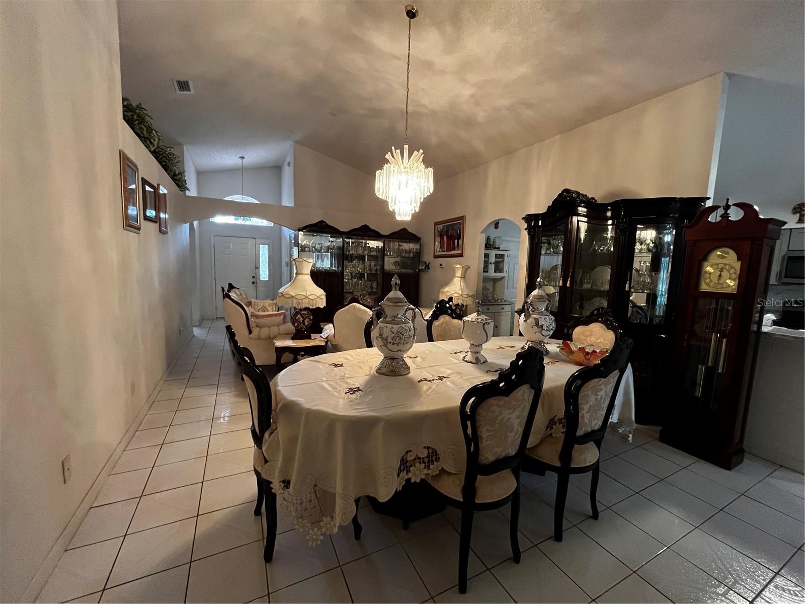7132 LAUREL HILL DRIVE