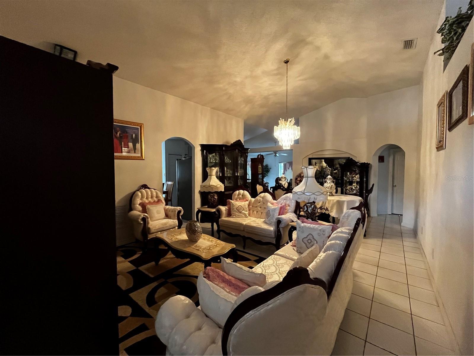 7132 LAUREL HILL DRIVE