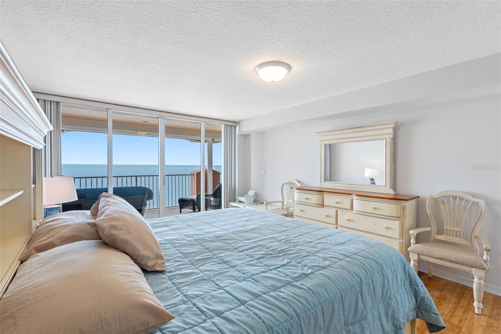 LA CONTESSA CONDO - Residential