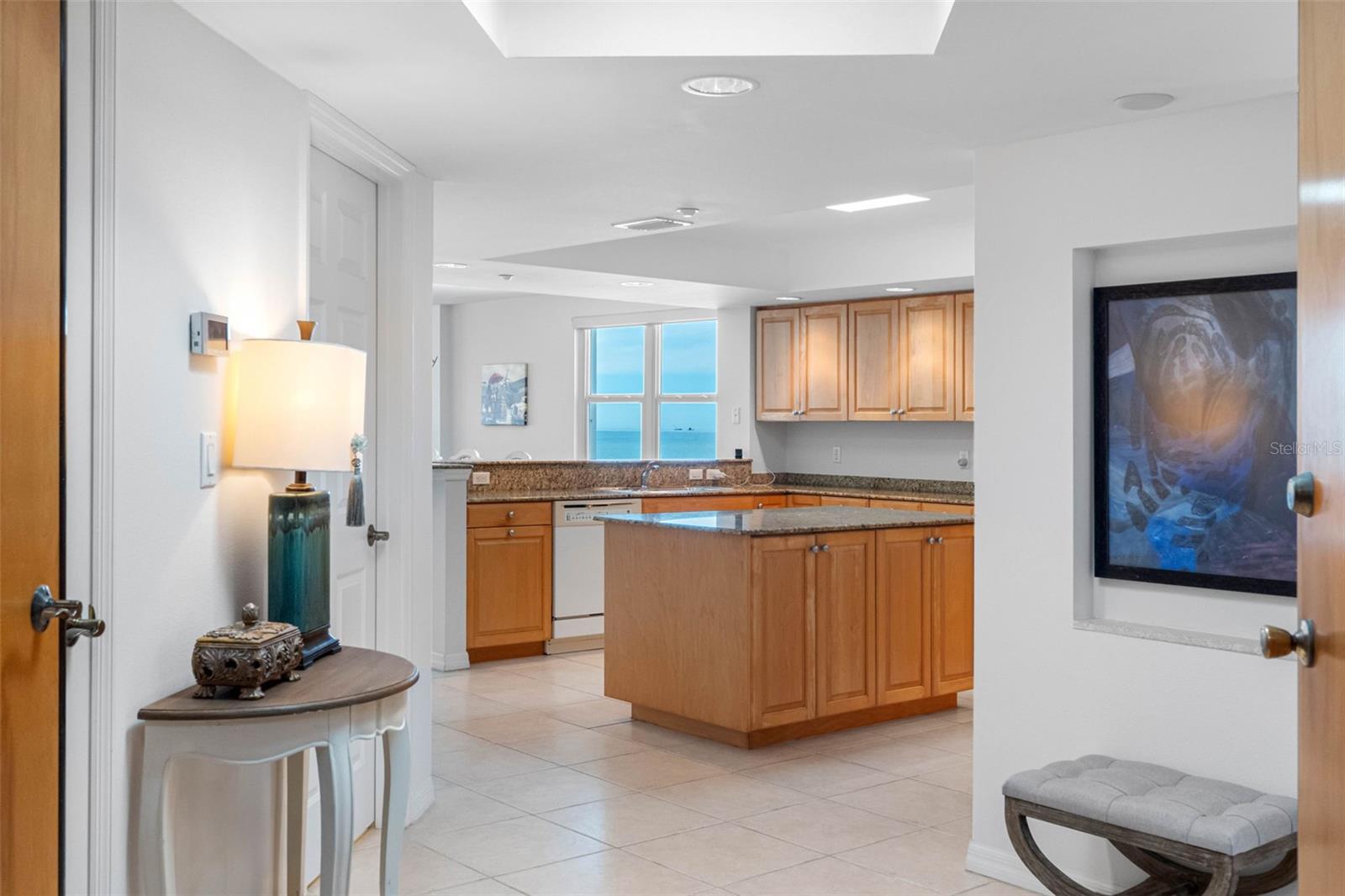 LA CONTESSA CONDO - Residential