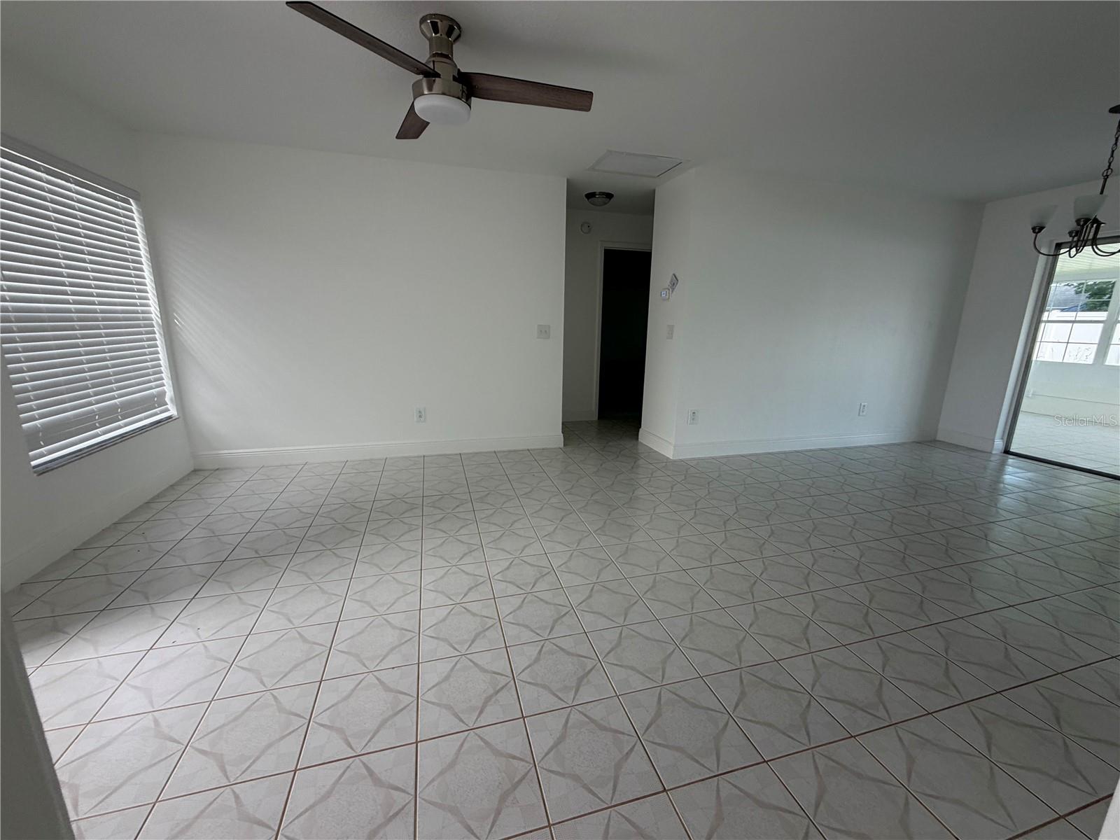 808 BALSAMWOOD LANE