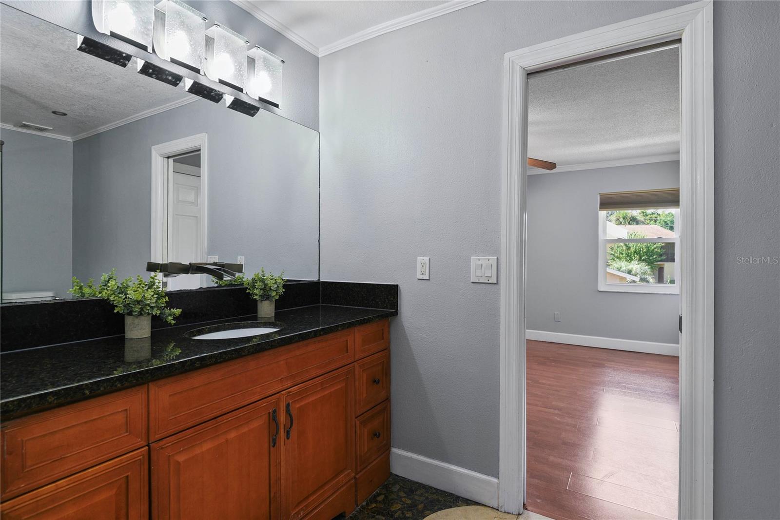 PARK LAKE TOWNHOUSES - Residential