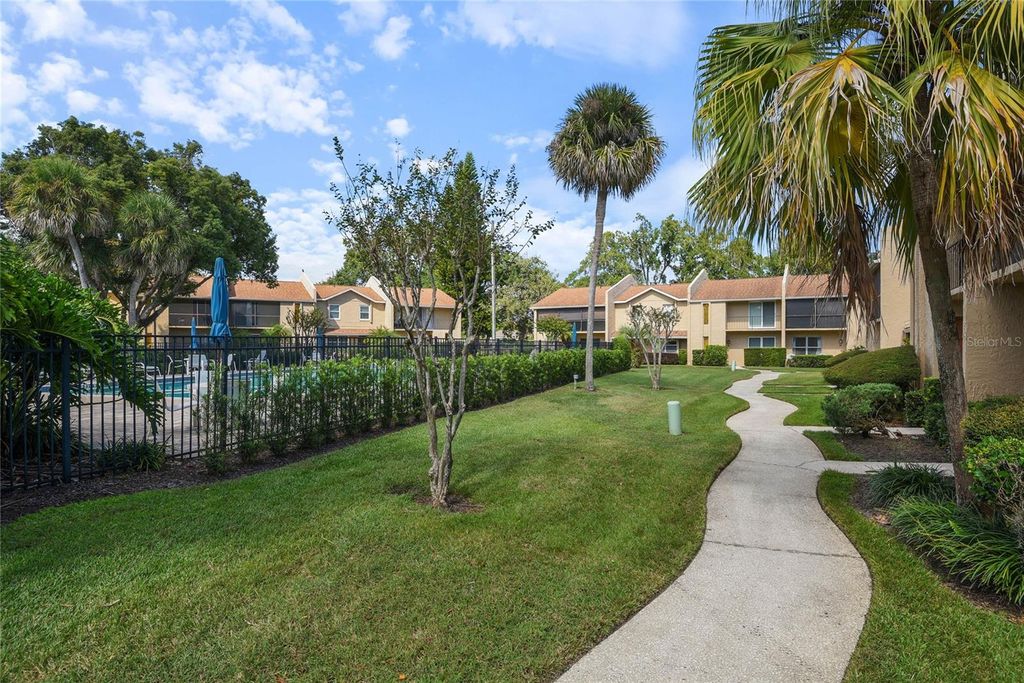Photo of 1009 Grove St Unit #90, Maitland, FL 32751 (MLS # O6353973)