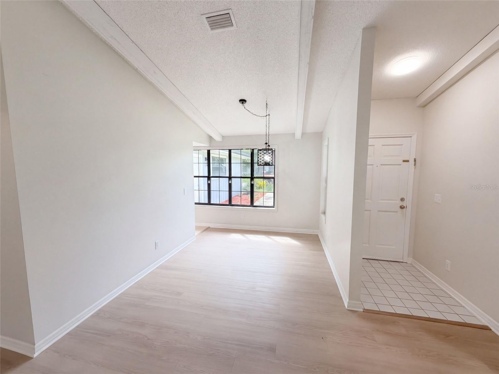 4800 ROBERT STREET