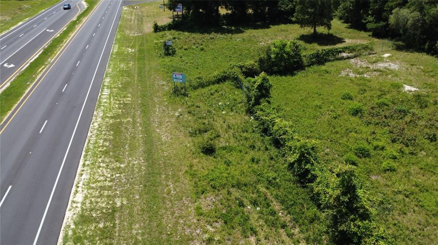 This is a prime commercial location, with a high traffic count on US Hwy 19.  2.07 acres and 307 feet of highway frontage!  Cleared, partially fenced with a gate.  Just between Fanning Springs and Chiefland, close to all the amenities of Chiefland and close to the springs, 45 minutes from Gainesville.  Two parcels: tax ID #'s 10055100200 and 100551100000.