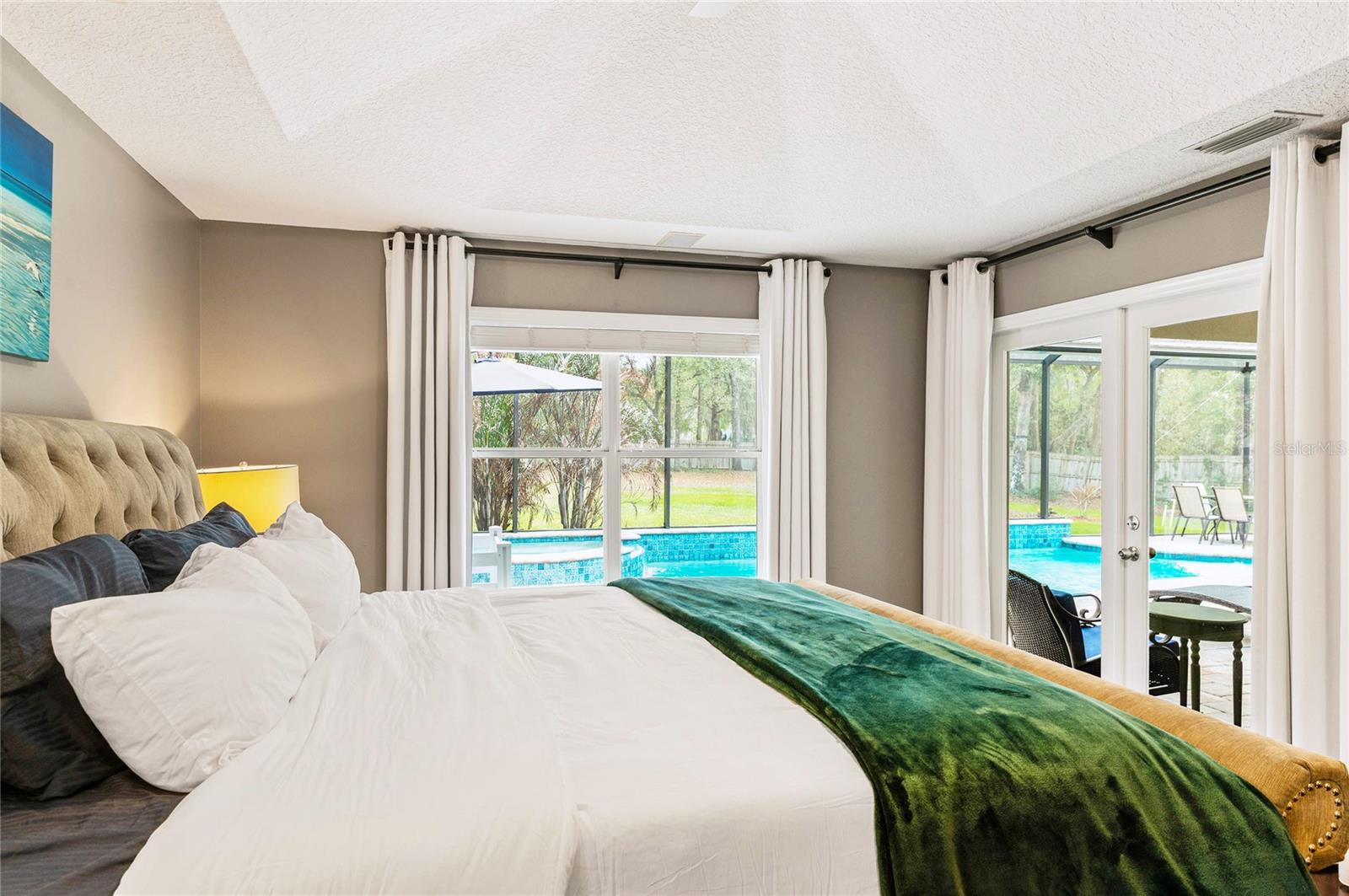 ROSS LAKE SHORES - Residential