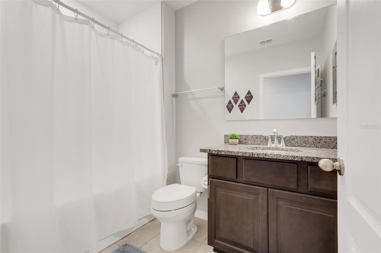 GLEN PH 11 12 & 13 - Residential