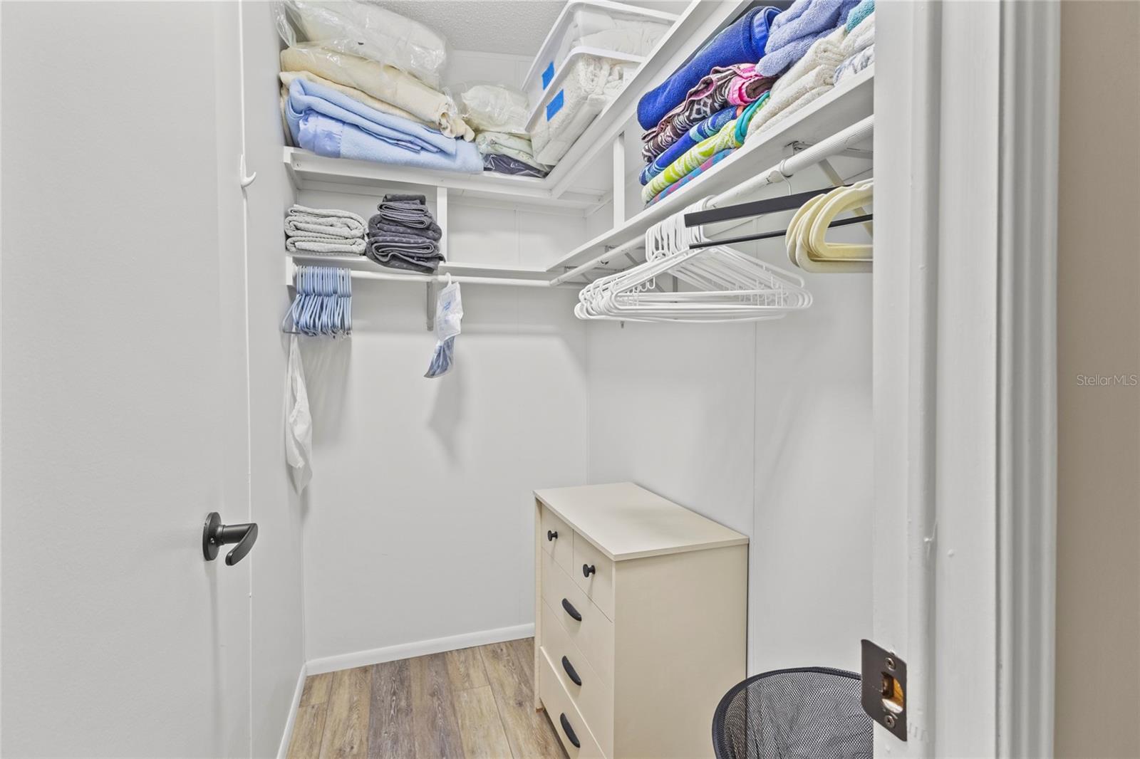 LA CASA MHP CO-OP - Residential