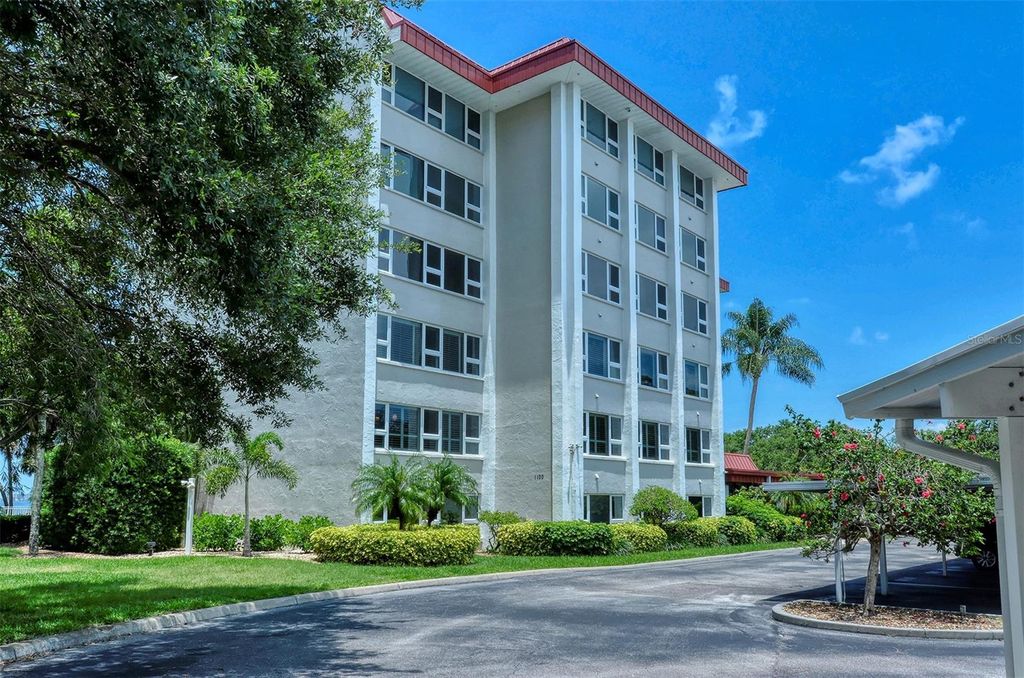 Photo of 1100 Imperial Drive #403, Sarasota, FL 34236 (MLS # A4652701)