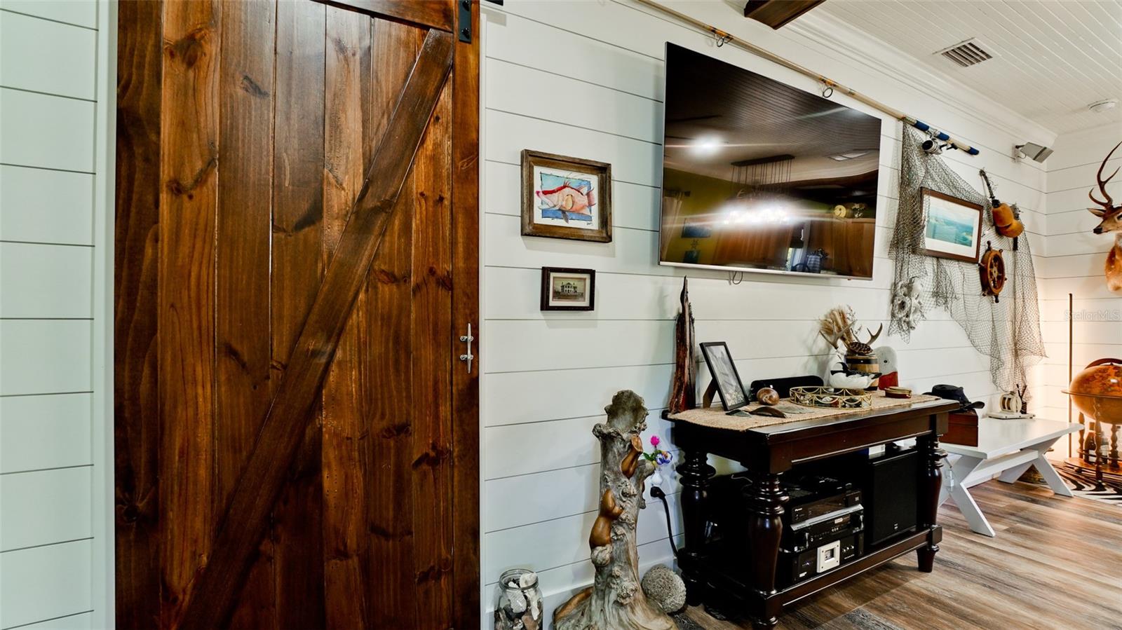 ROSEDALE - Residential