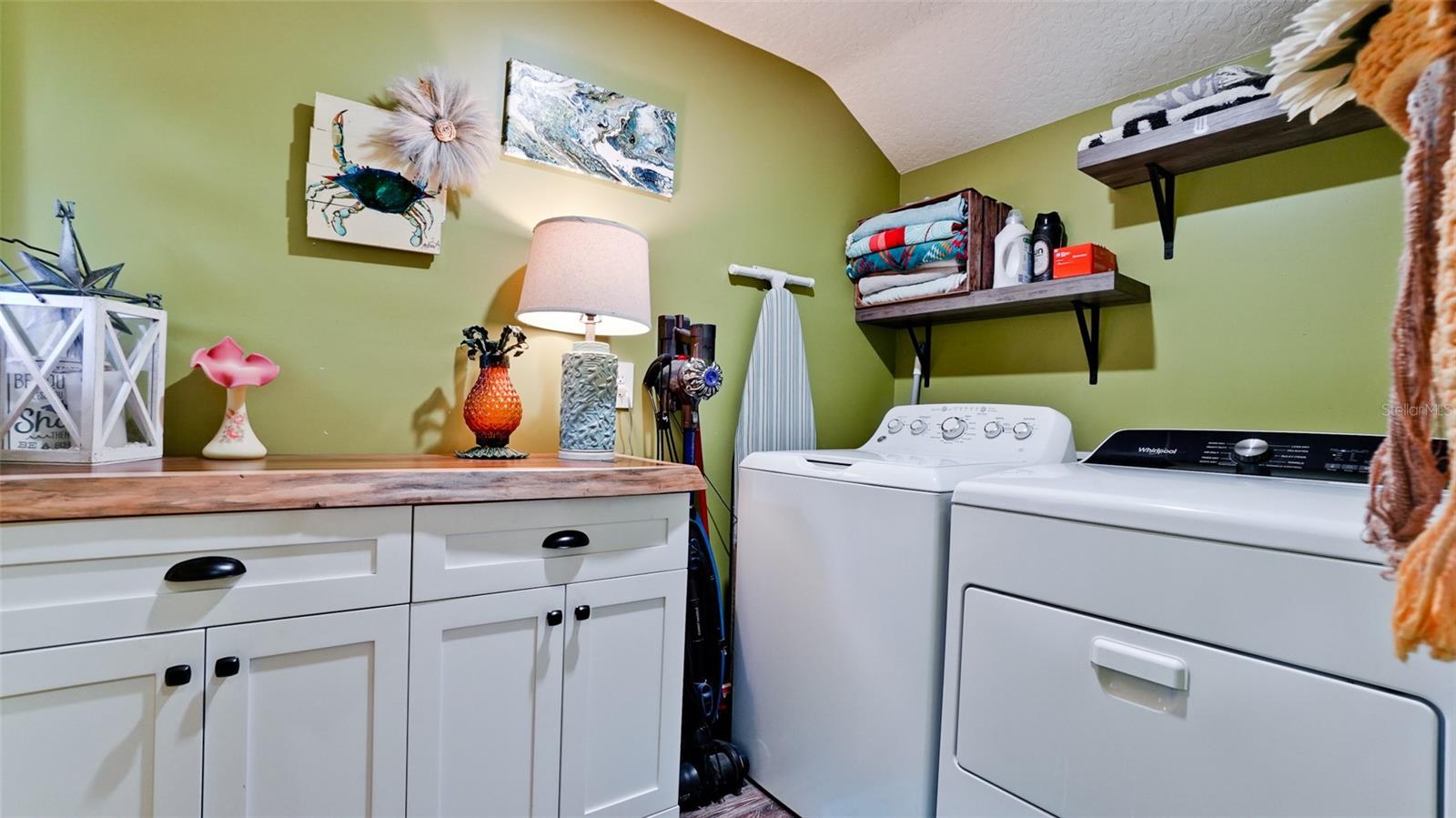 ROSEDALE - Residential