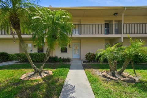 Photo of 2609 Woodgate Lane #K4, Sarasota, FL 34231 (MLS # N6143915)