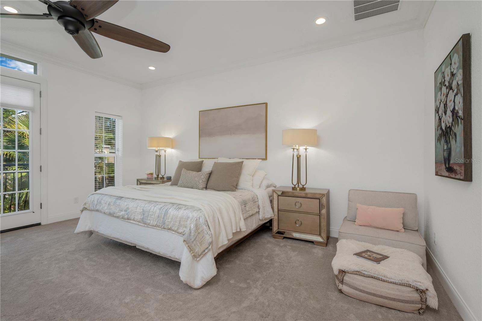 EMPEDRADO OAKS TWNHMS - Residential