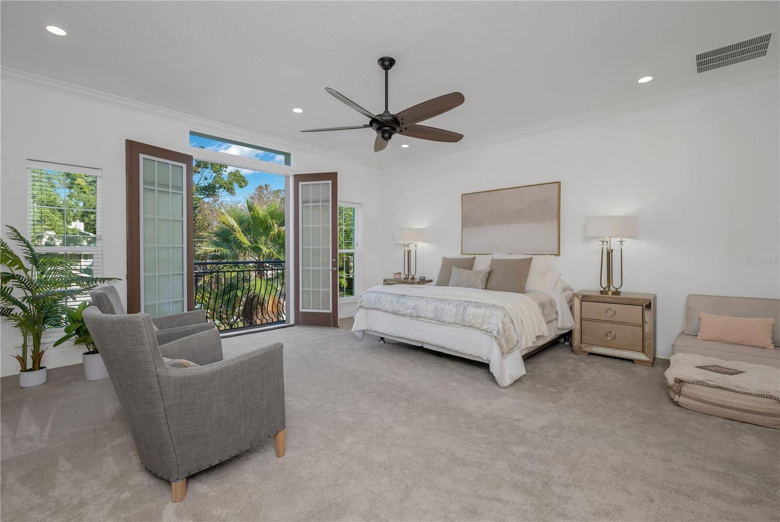 EMPEDRADO OAKS TWNHMS - Residential