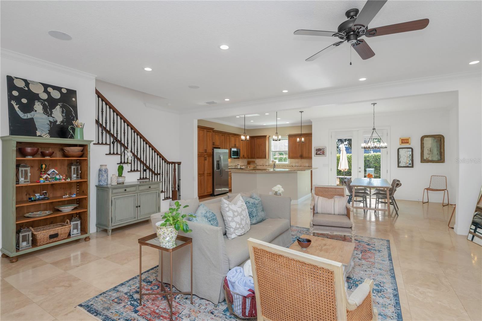 EMPEDRADO OAKS TWNHMS - Residential