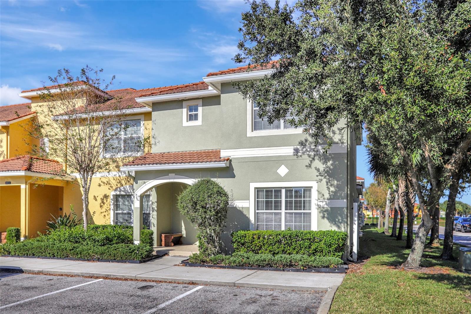 8919 BISMARCK PALM ROAD