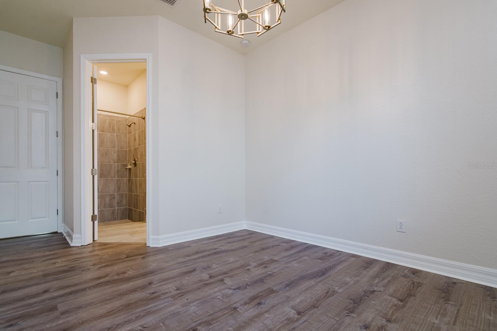 ARBOR GRANDE - Residential