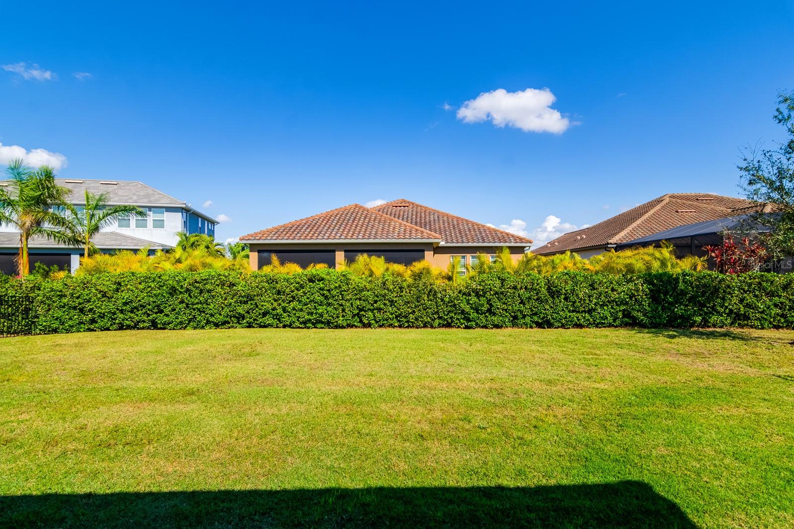 ARBOR GRANDE - Residential