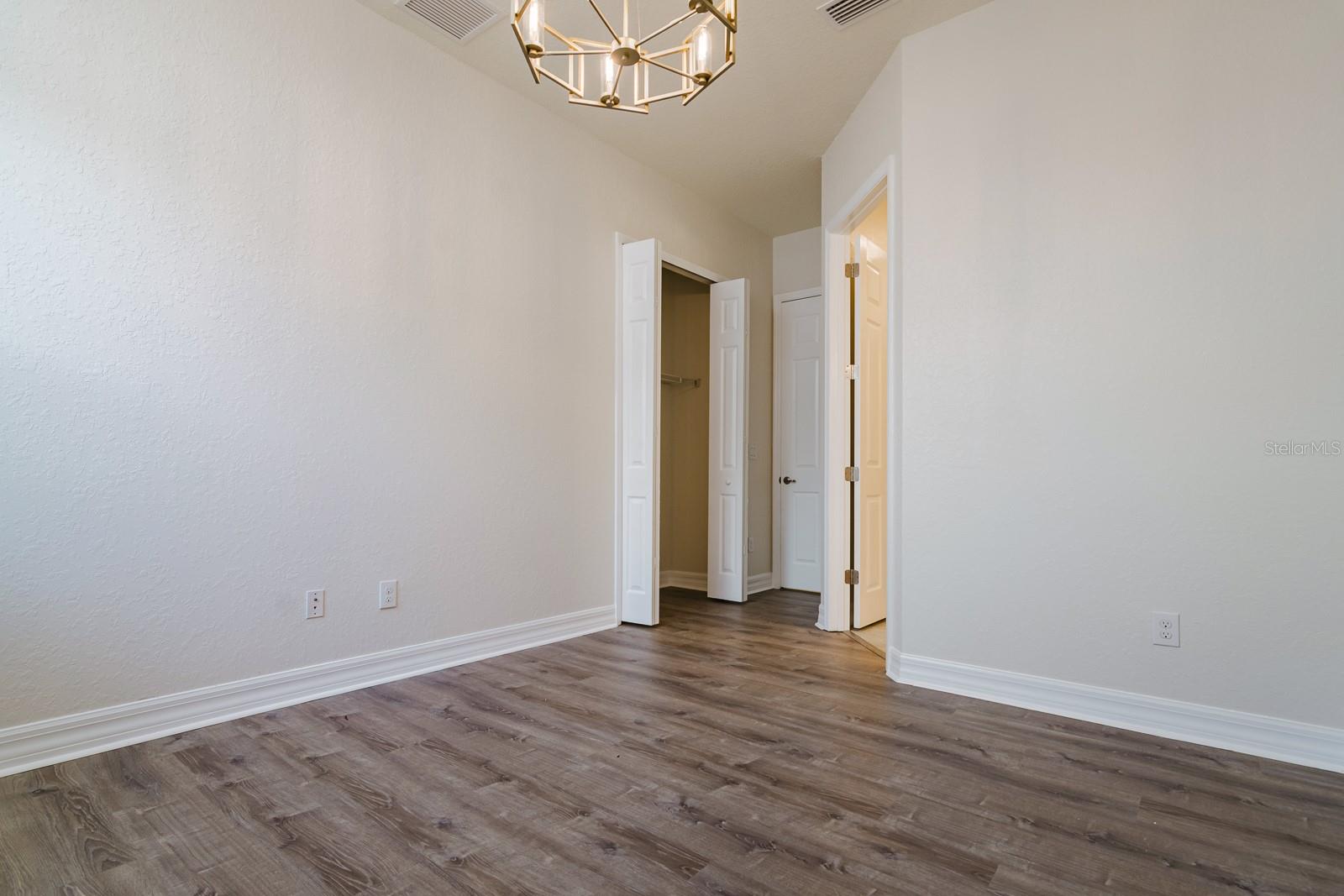 ARBOR GRANDE - Residential