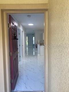Beautiful 3-bedroom, 2-bathroom, first floor apartment, recently remodeled, gated community, with gym, pool, tennis court and playground, in the central area of Kissimmee, close to supermarkets, shops and restaurants